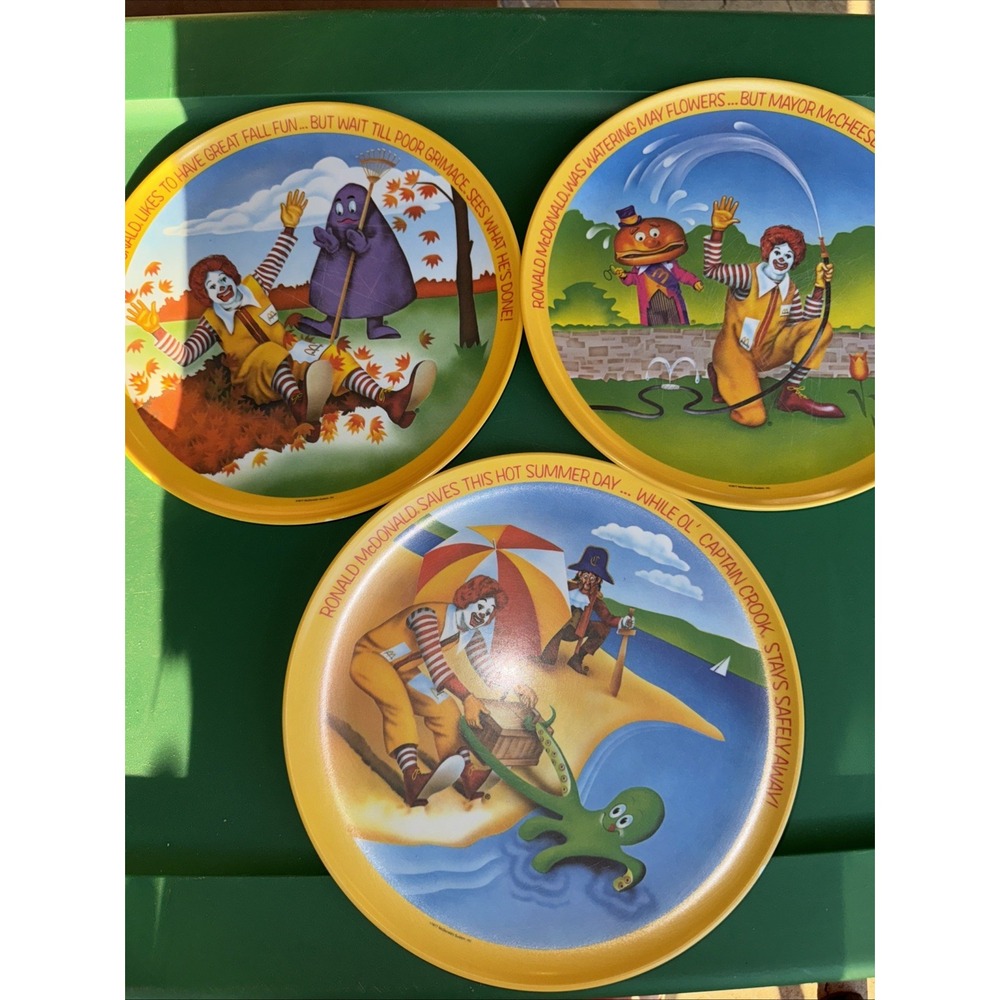 McDonalds Plates Set Vintage 70s 1977 Summer Spring Fall Ronald McDonald Grimace